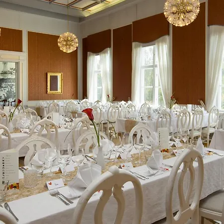Ahlstromin Ruukki Motel 2*